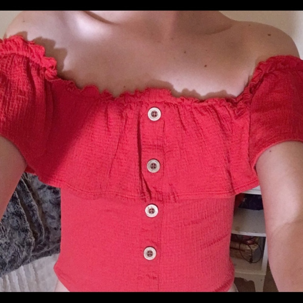 Off the shoulder flowy red button up crop top